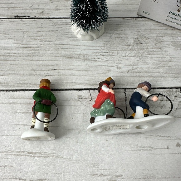 Department 56 CHILD'S PLAY 58415 Christmas Village - Box Rolling Hoops and tree - Picture 3 of 9